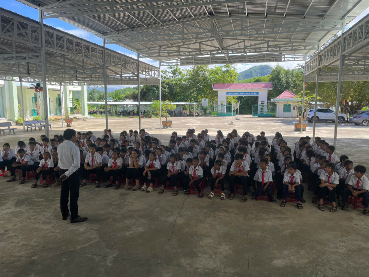 Khánh Hòa đưa kiến thức phòng, chống thiên tai và kỹ năng sơ cấp cứu vào trường học